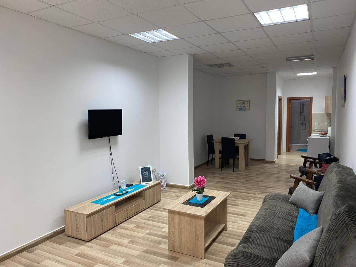 Bellavista Apartmani Стара-Пазова Экстерьер фото